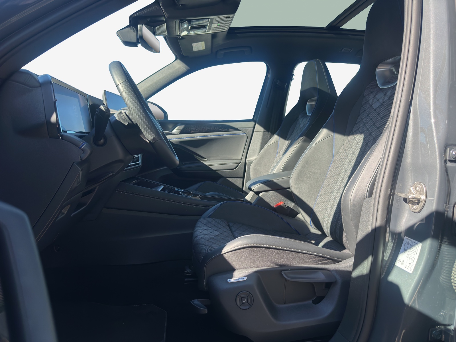 VW Tiguan 2.0 TSI DSG R-Line 4Motion-image-7