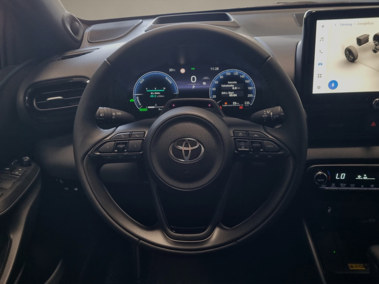 TOYOTA Yaris 1.5 VVT-i HSD Premium-image-14