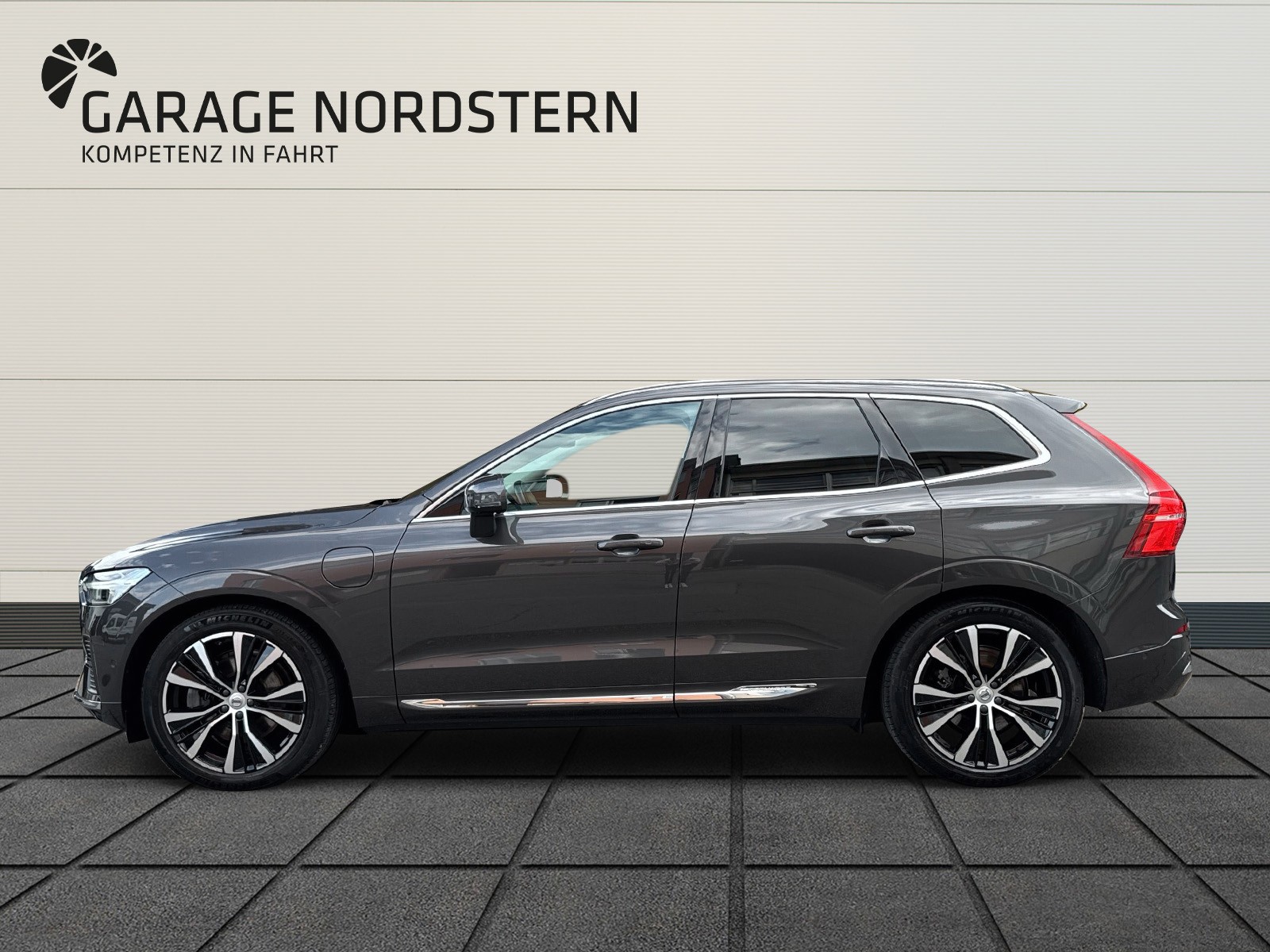 VOLVO XC60 2.0 T6 TE Ultimate Bright eAWD-image-1
