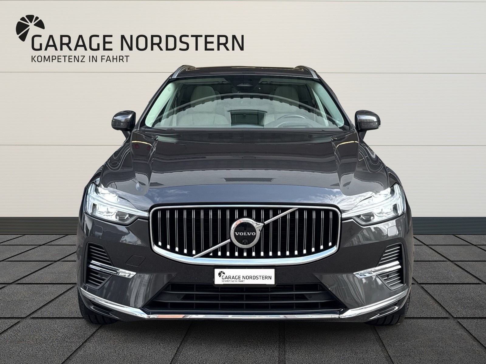 VOLVO XC60 2.0 T6 TE Ultimate Bright eAWD-image-4