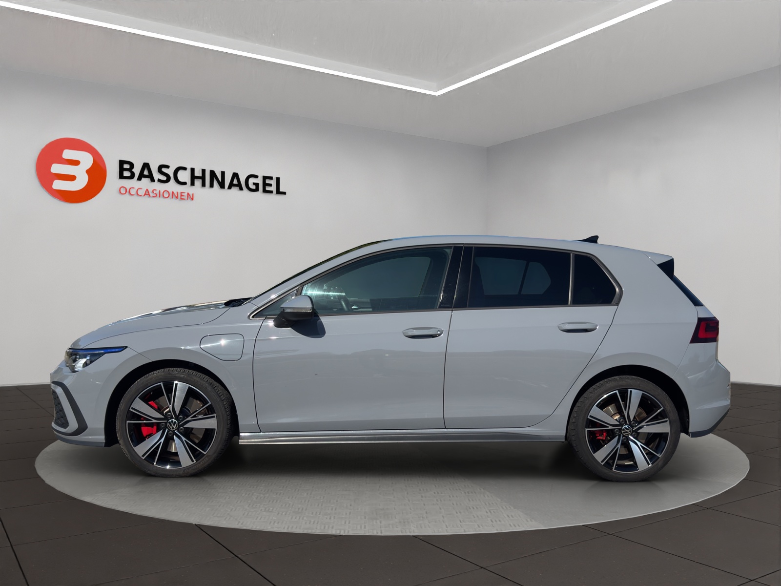 VW Golf 1.4 TSI PHEV GTE-image-1