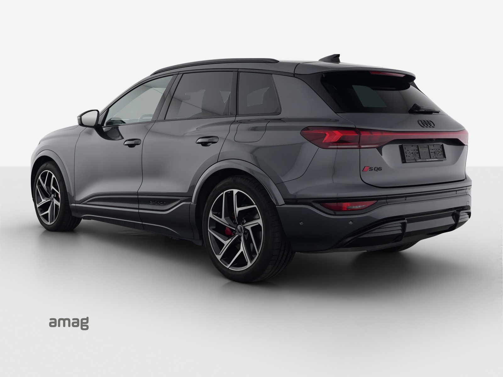 AUDI SQ6 e-tron quattro-image-2