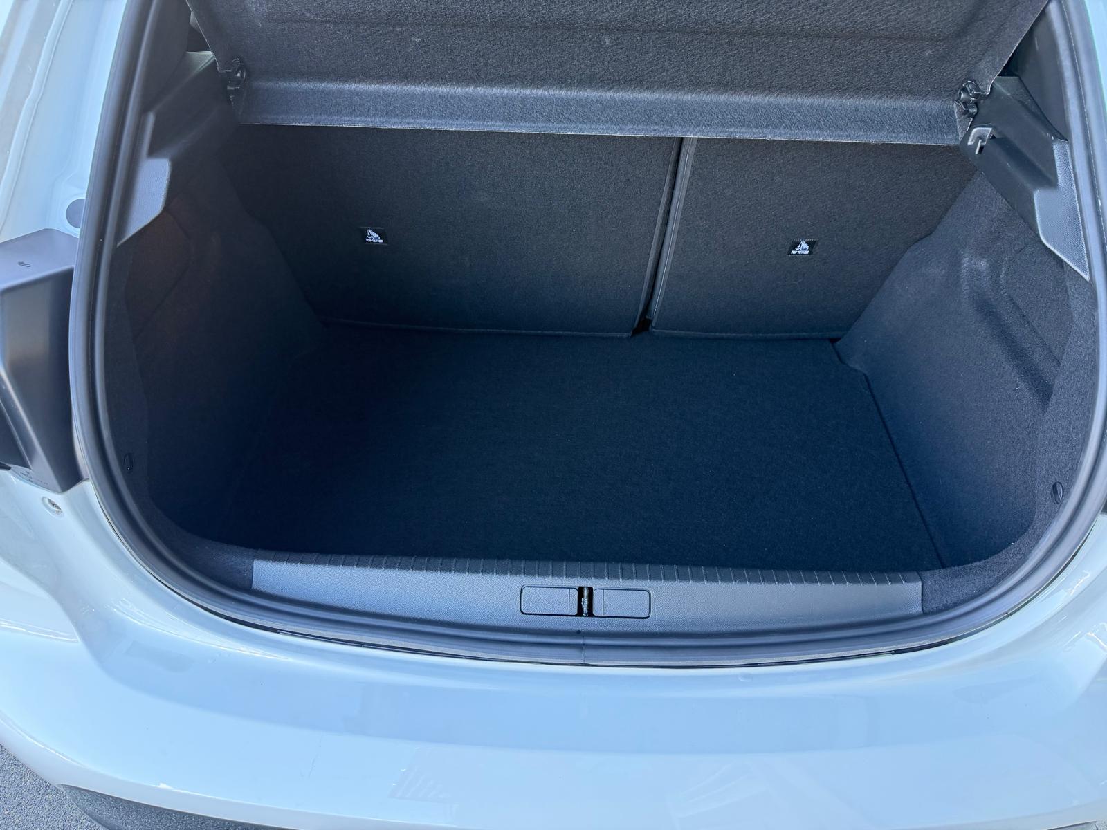 PEUGEOT 208 1.2 MHEV 145 GT-image-15