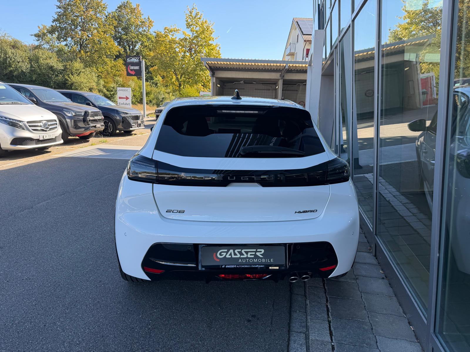PEUGEOT 208 1.2 MHEV 145 GT-image-3