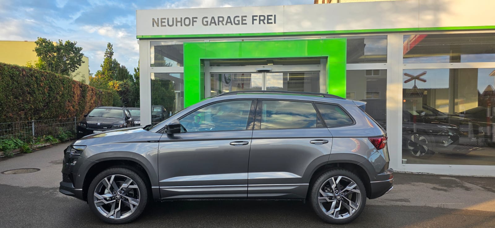 SKODA Karoq 2.0 TDI CR Sport Line 4x4 DSG-image-4
