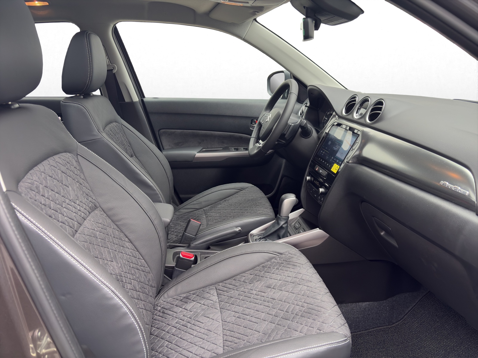 SUZUKI Vitara 1.4 T Piz Sulai Top Hybrid 4x4-image-15
