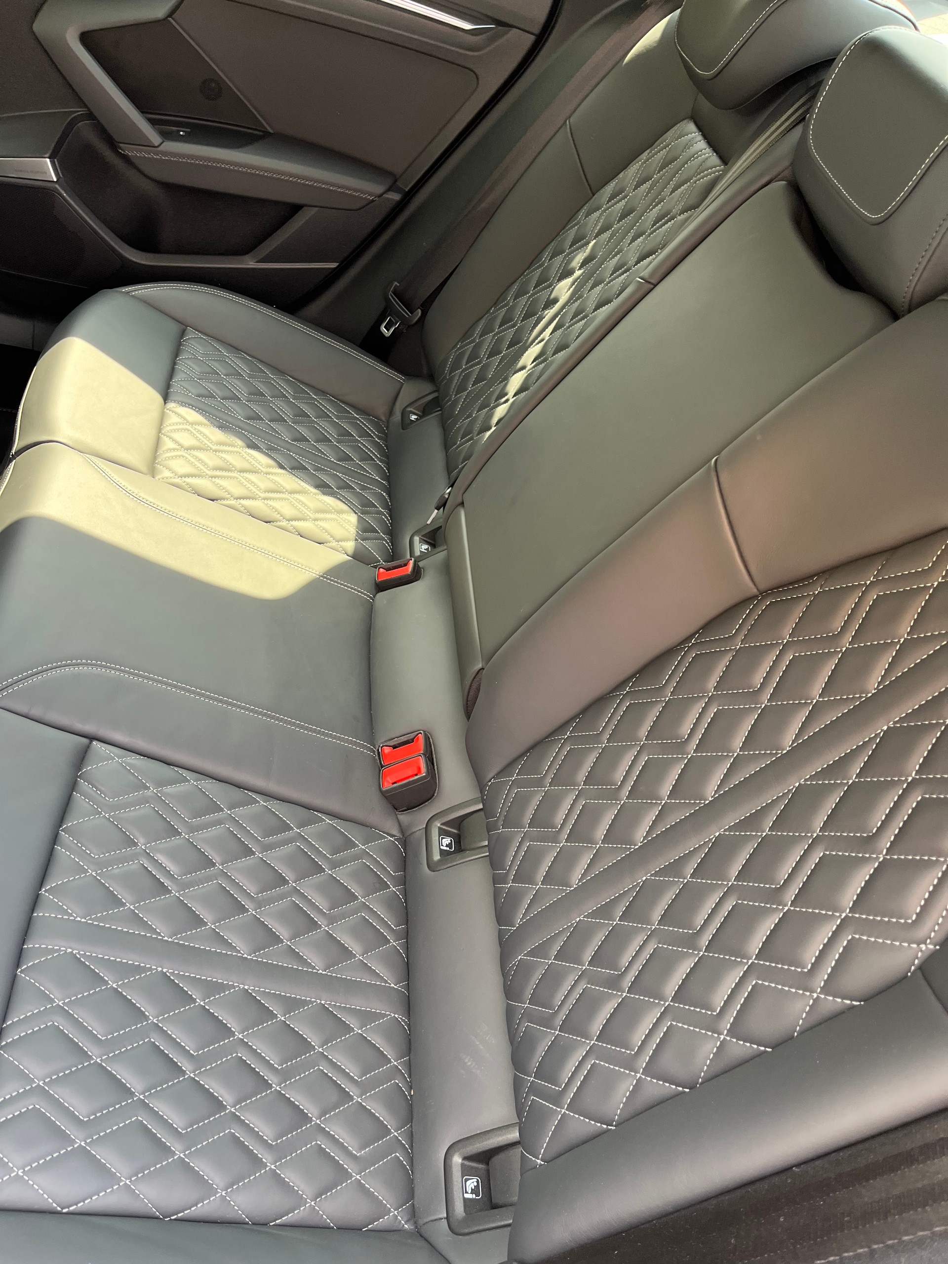 AUDI 2.0 TFSI quattro S-Tronic-image-5