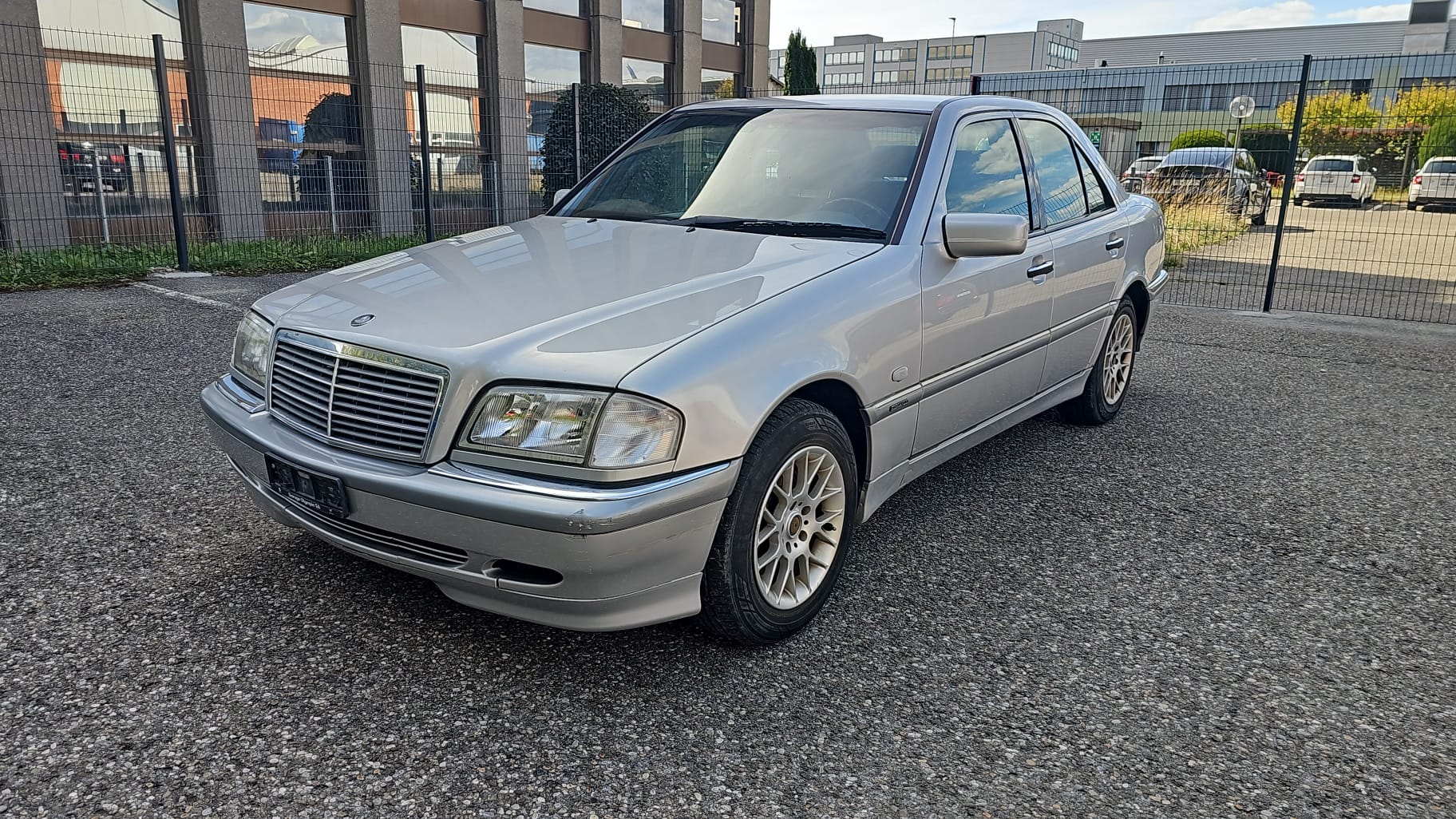 MERCEDES-BENZ C 240 Elégance-image-1