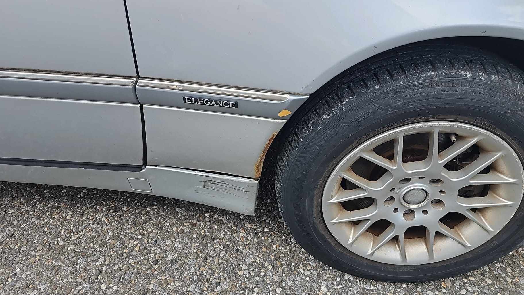 MERCEDES-BENZ C 240 Elégance-image-6