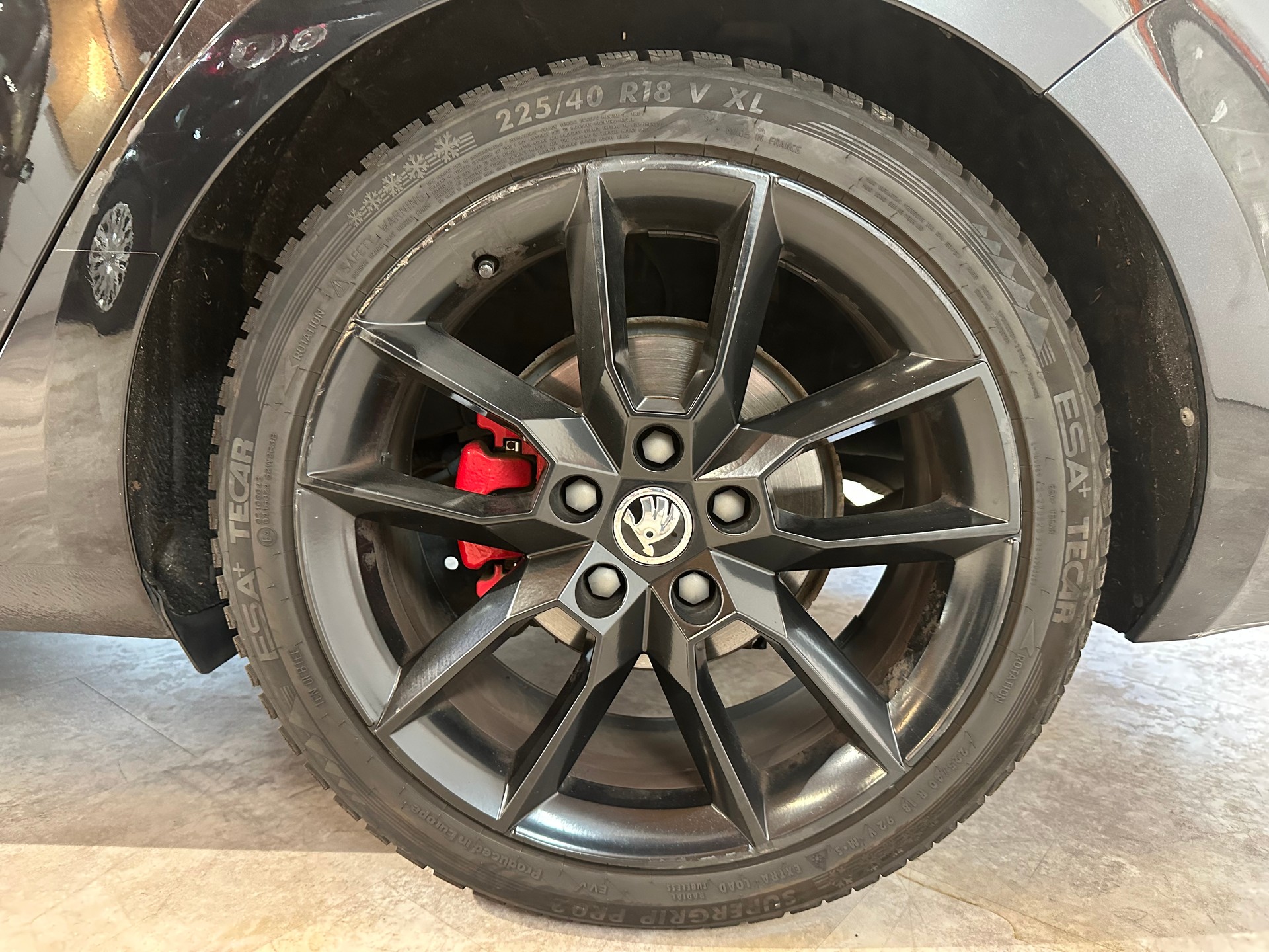 SKODA Octavia Combi 2.0 TSI RS DSG/Frisch ab MFK und Service/Lückenlos servicegepflegt/8 x 18 Zoll Alu-image-28