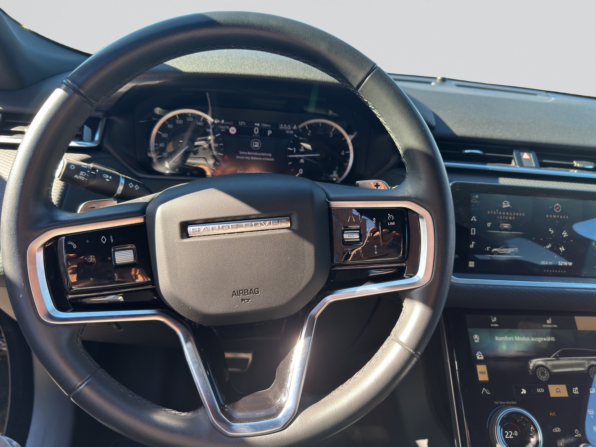 LAND ROVER Range Rover Velar R-Dynamic D 200 SE Automatic Black-image-10