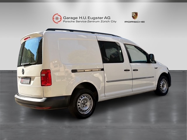 VW Caddy Maxi 2.0TDI BlueMotion Technology-image-4