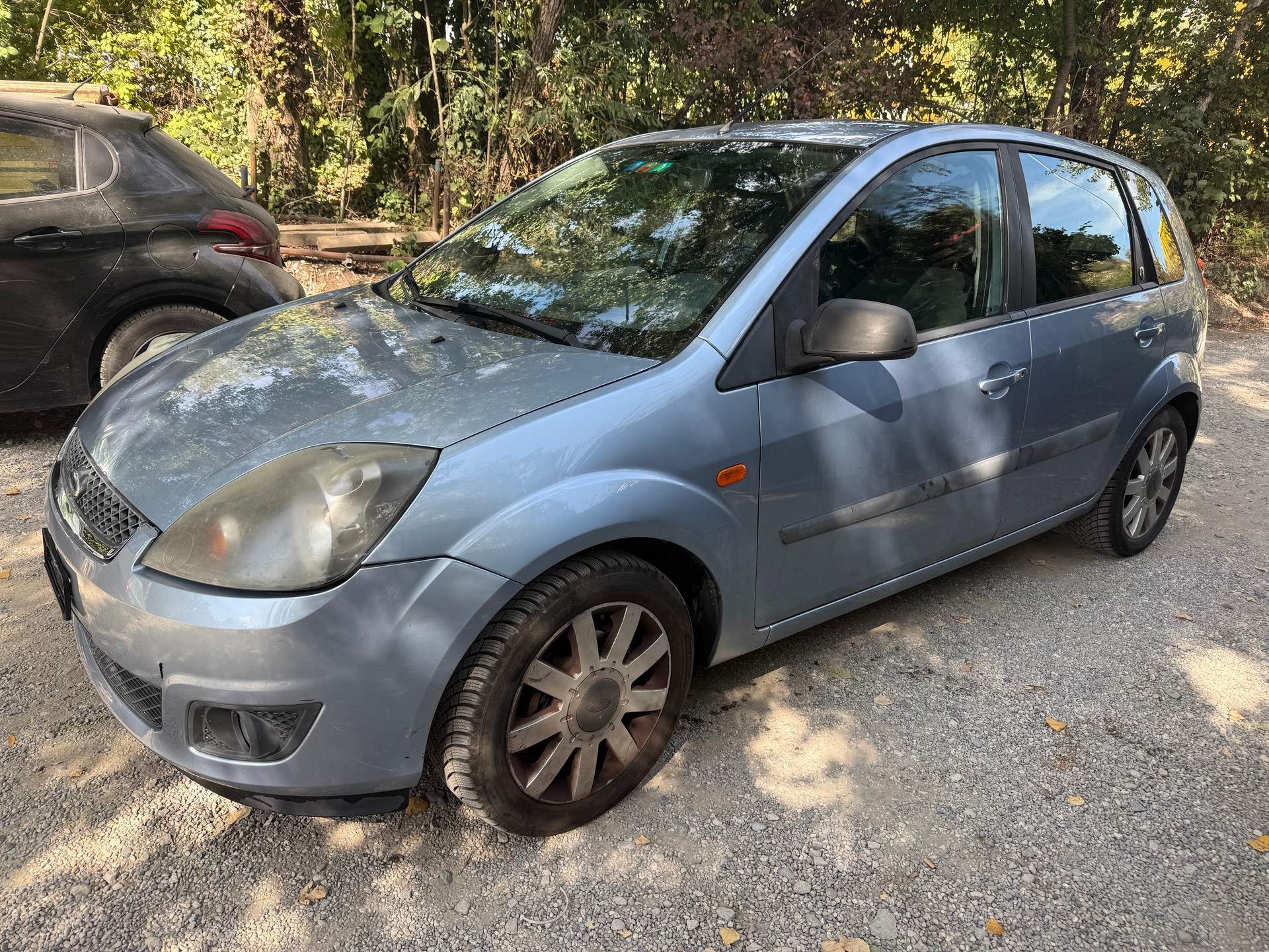 FORD Fiesta 1.6 16V Trend-image-1