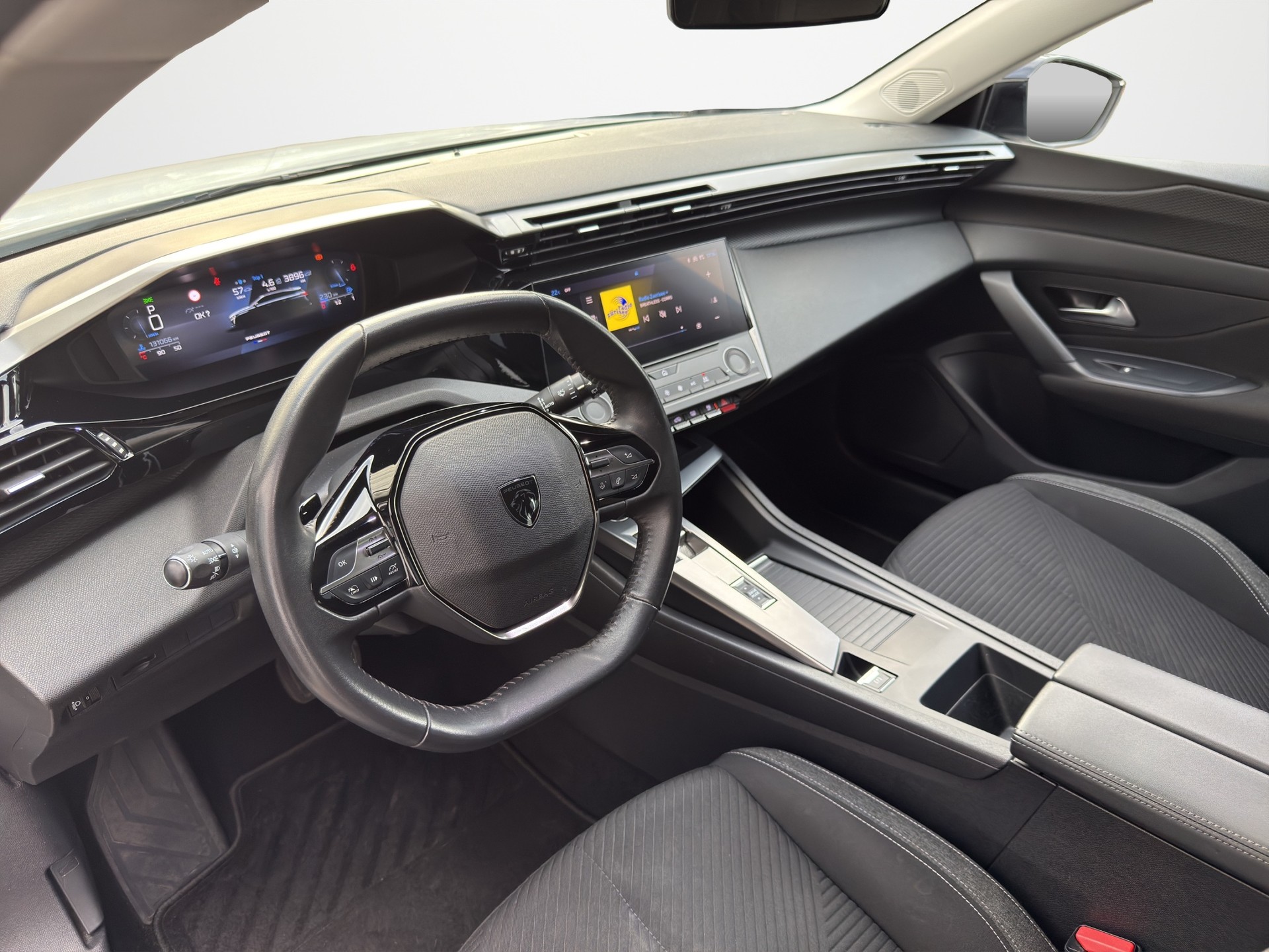 PEUGEOT 308 SW 1.5 BlueHDI Active Pack EAT8-image-10