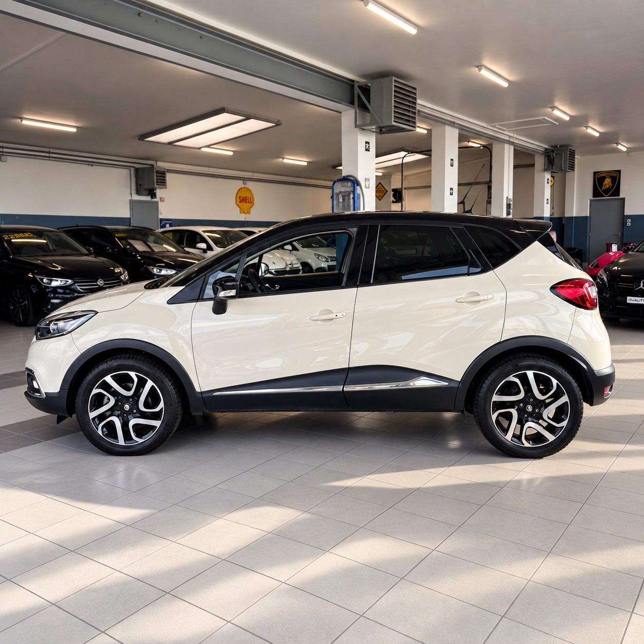 RENAULT Captur 1.5 dCi Privilège EDC-image-8