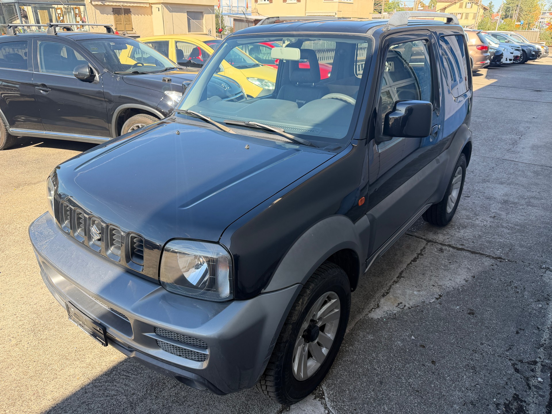 SUZUKI Jimny 1.3 16V Automatic 45km/h-image-0