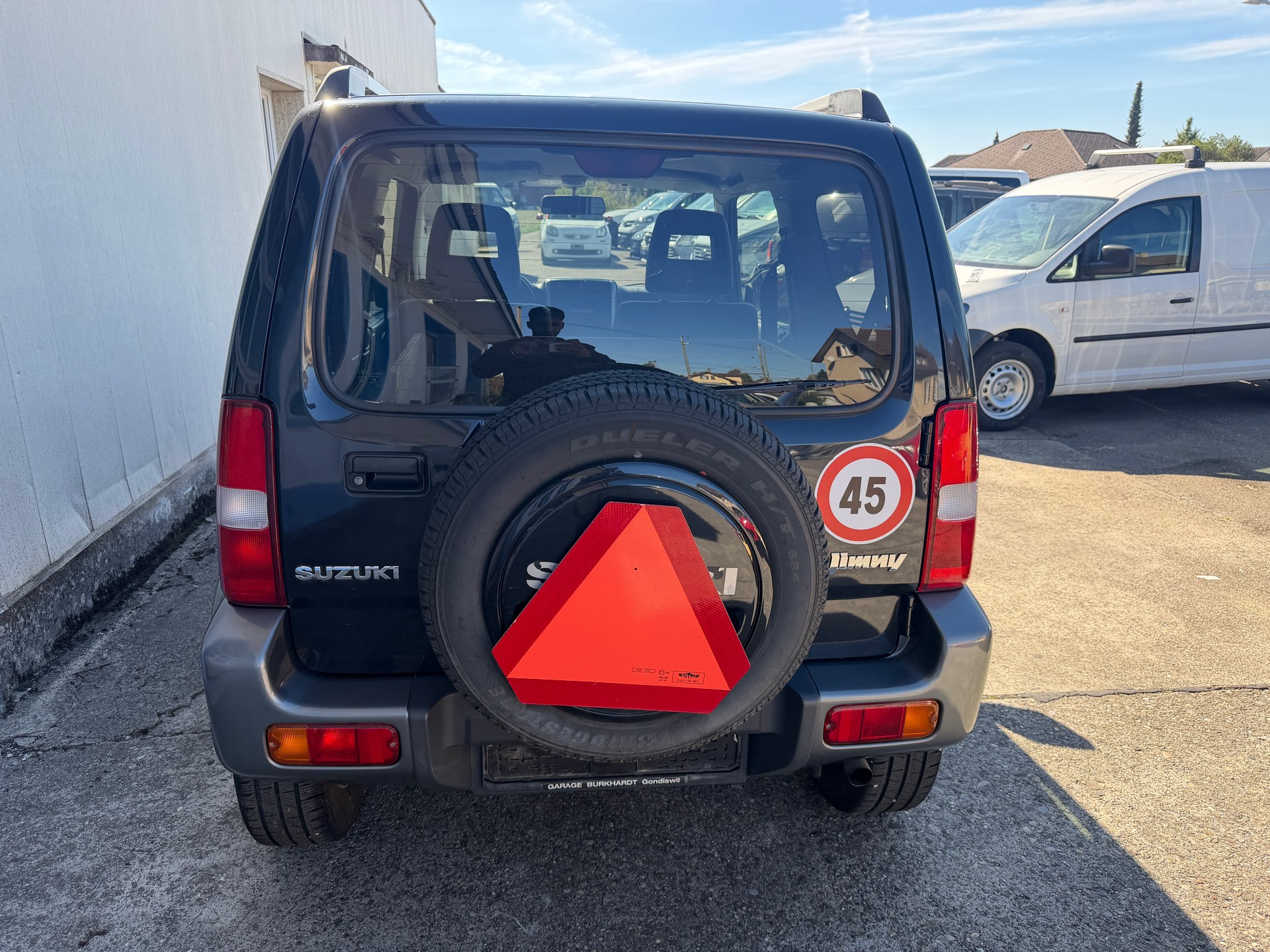 SUZUKI Jimny 1.3 16V Automatic 45km/h-image-3