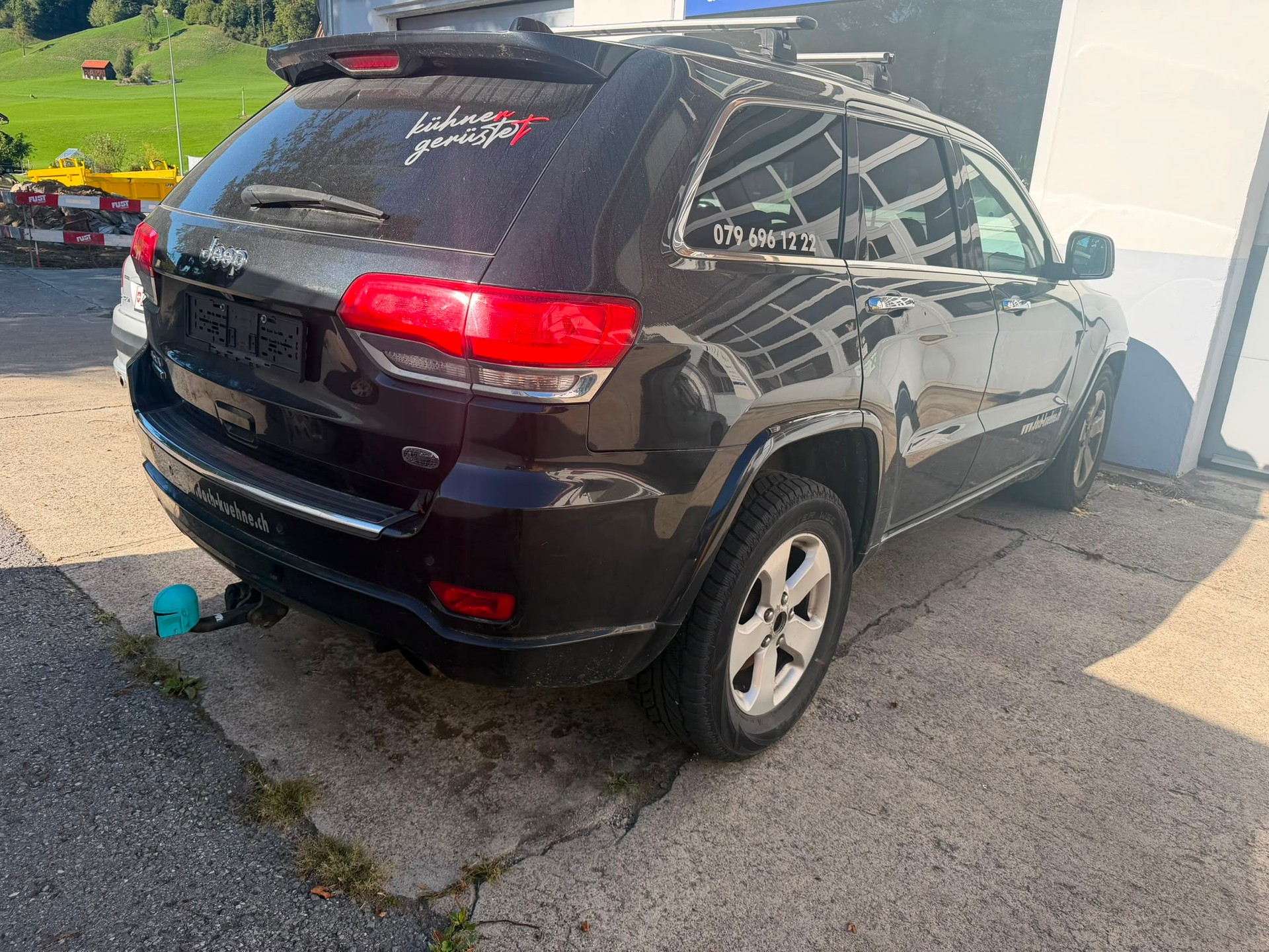 JEEP Grand Cherokee 3.0 CRD Overland Automatic-image-3