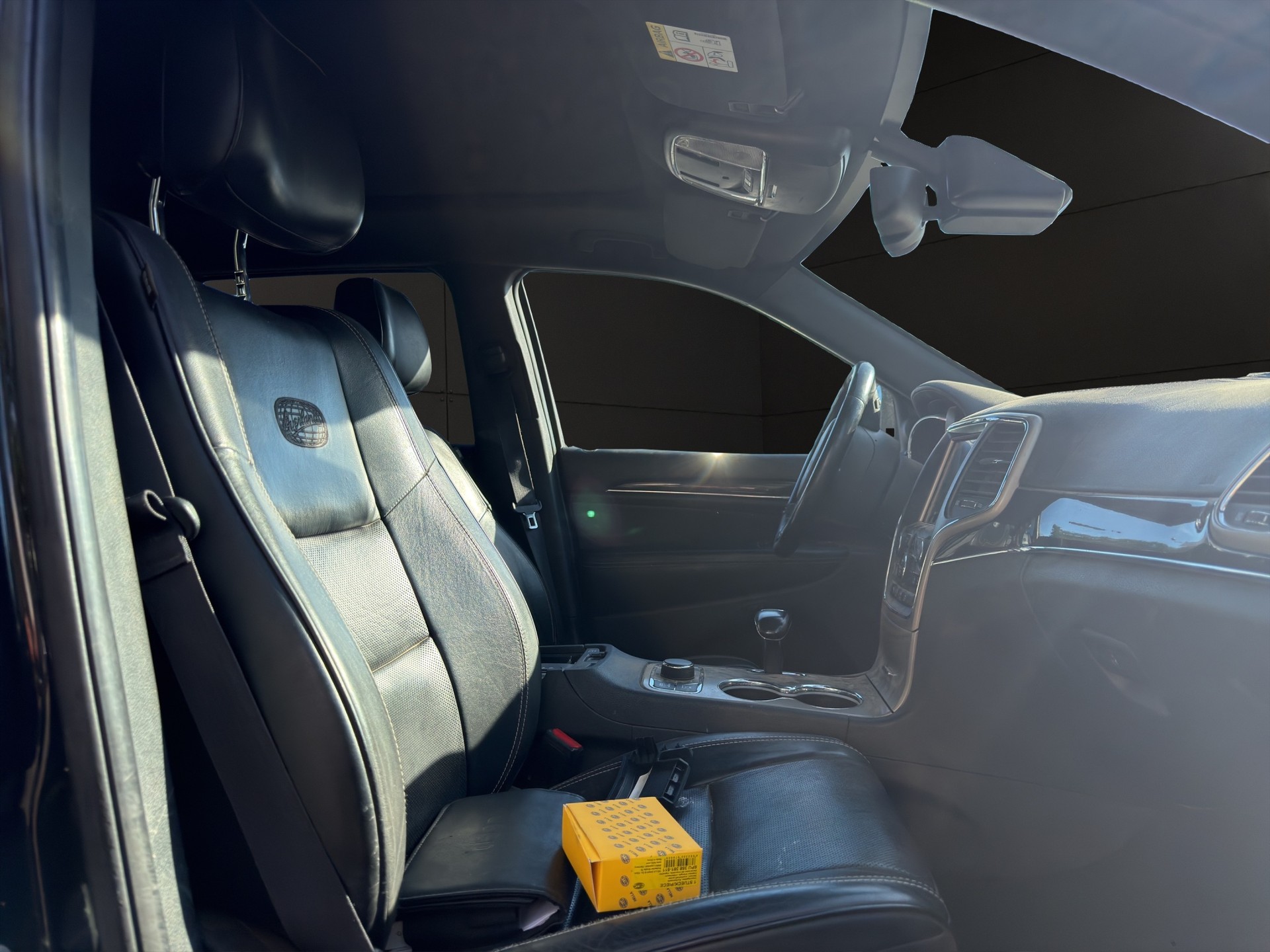 JEEP Grand Cherokee 3.0 CRD Overland Automatic-image-9