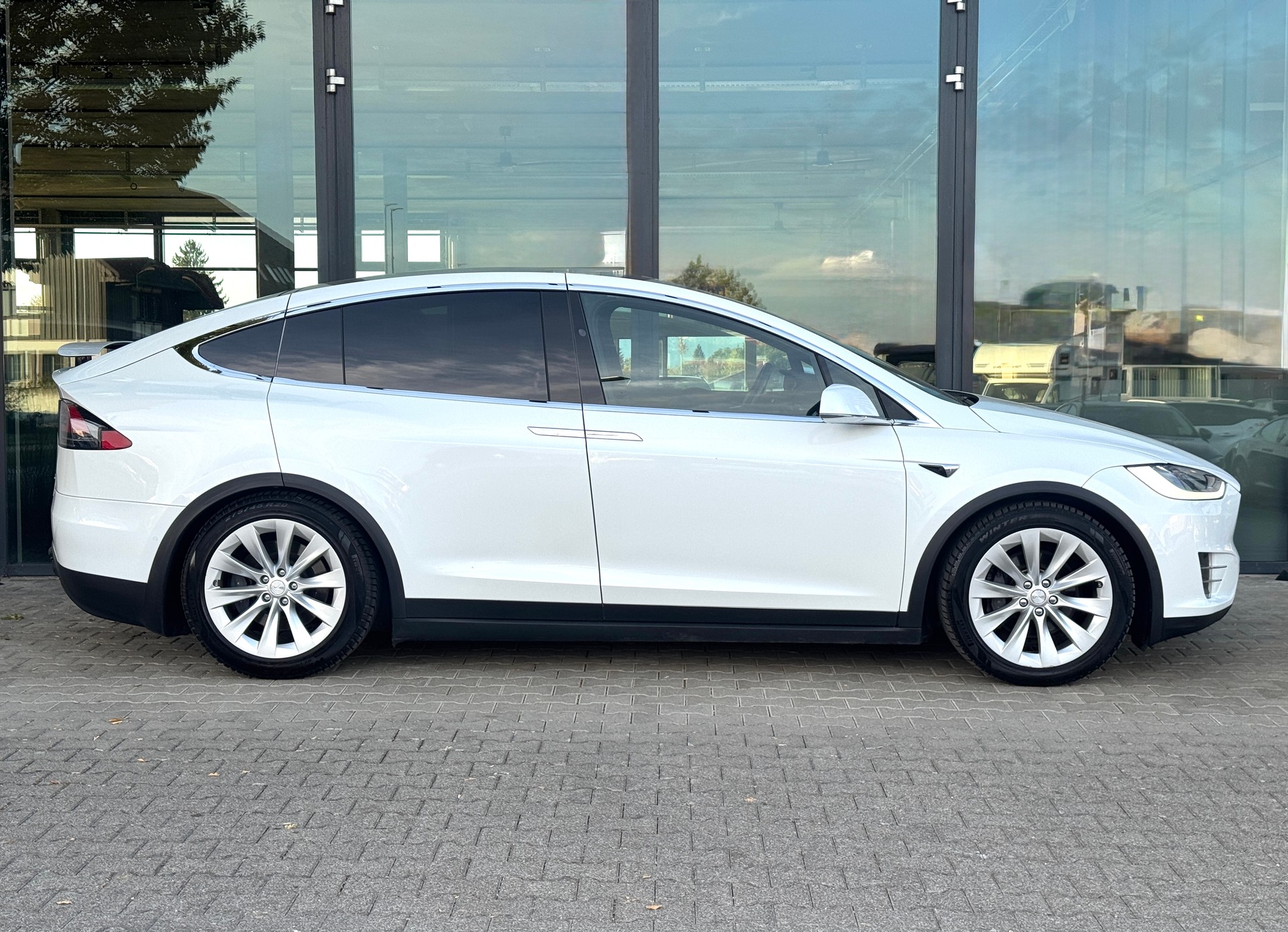 TESLA Model X 100 D / Full Self Driving / inkl. 1 Jahr Batteriegarantie-image-7