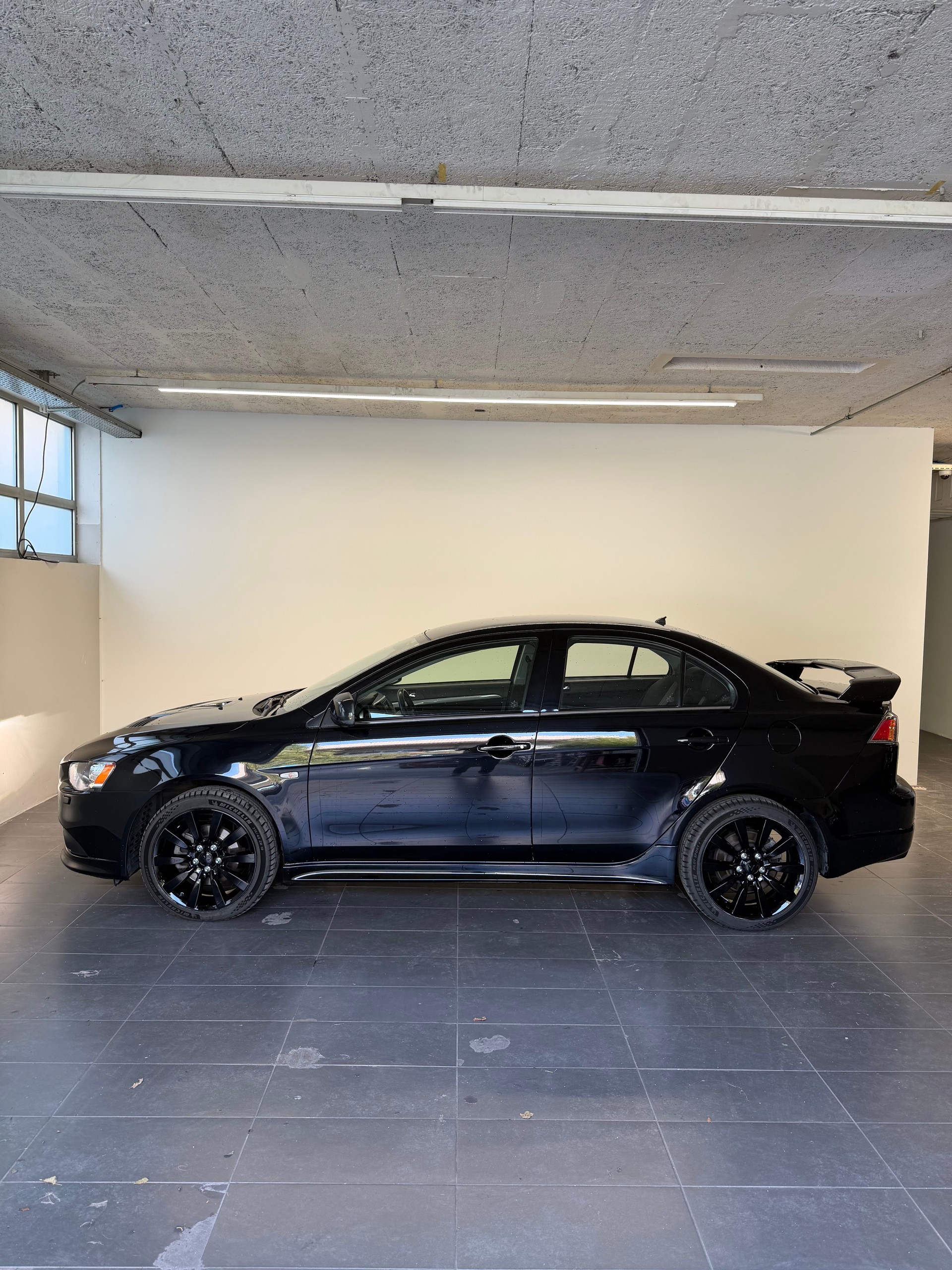 MITSUBISHI Lancer 2.0 Ralliart S 4WD TC-SST-image-2
