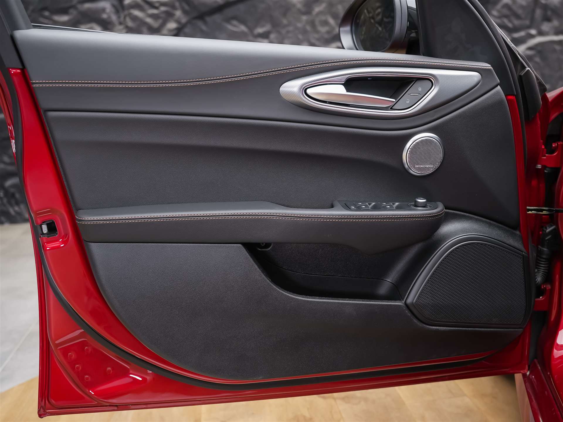 ALFA ROMEO Giulia 2.0 Intensa Q4 AT8 *SOFORT Verfügbar*Werksgarantie*Panorama*Harman/Kardon*-image-26