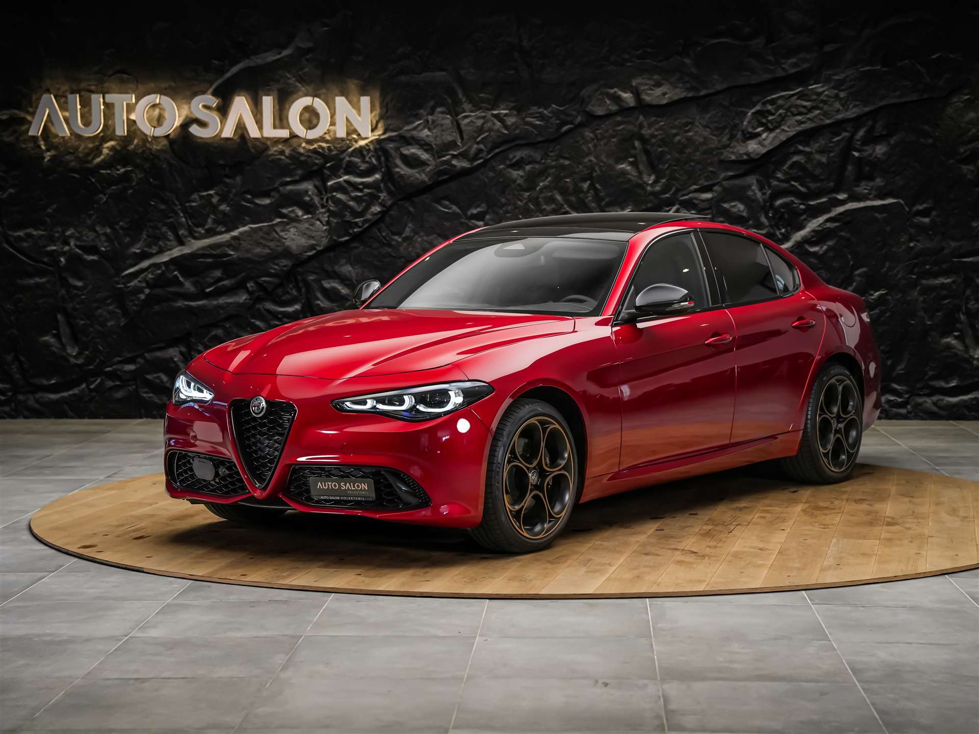 ALFA ROMEO Giulia 2.0 Intensa Q4 AT8 *SOFORT Verfügbar*Werksgarantie*Panorama*Harman/Kardon*-showroom-element-1