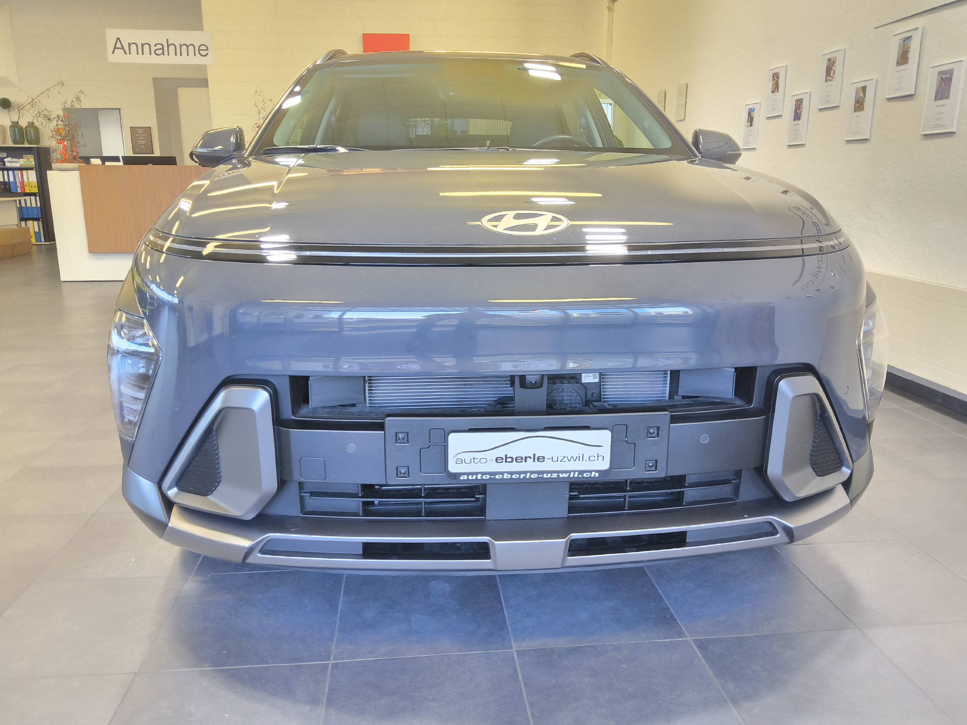 HYUNDAI Kona 1.6 GDi Hybrid Amplia-image-2
