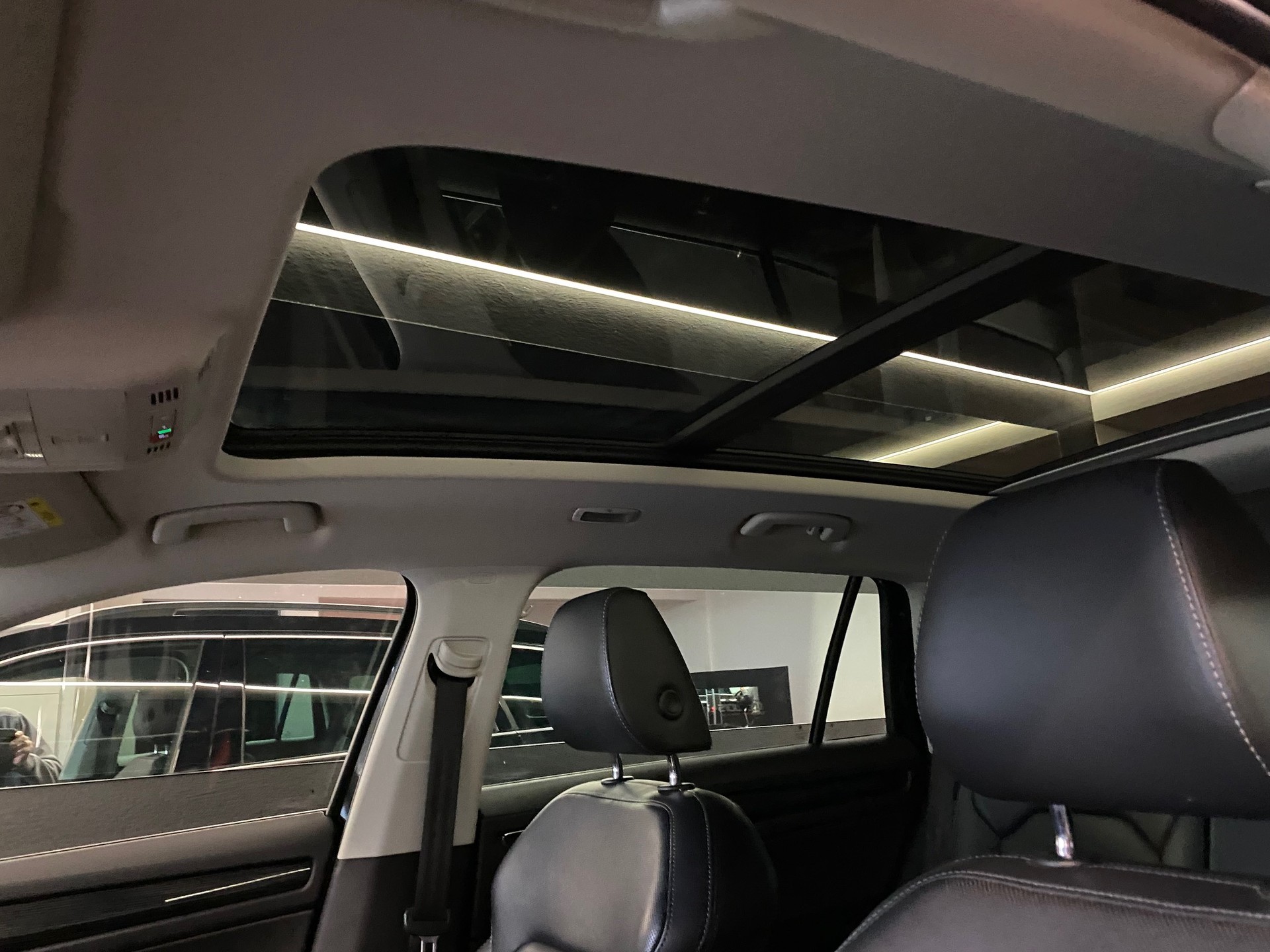 SKODA Kodiaq 2.0 TSI Style DSG 4x4 Gepflegtes CH-Fahrzeug mit Top Ausstattung inkl. STANDHEIZUNG, 8x Aluräder-image-10