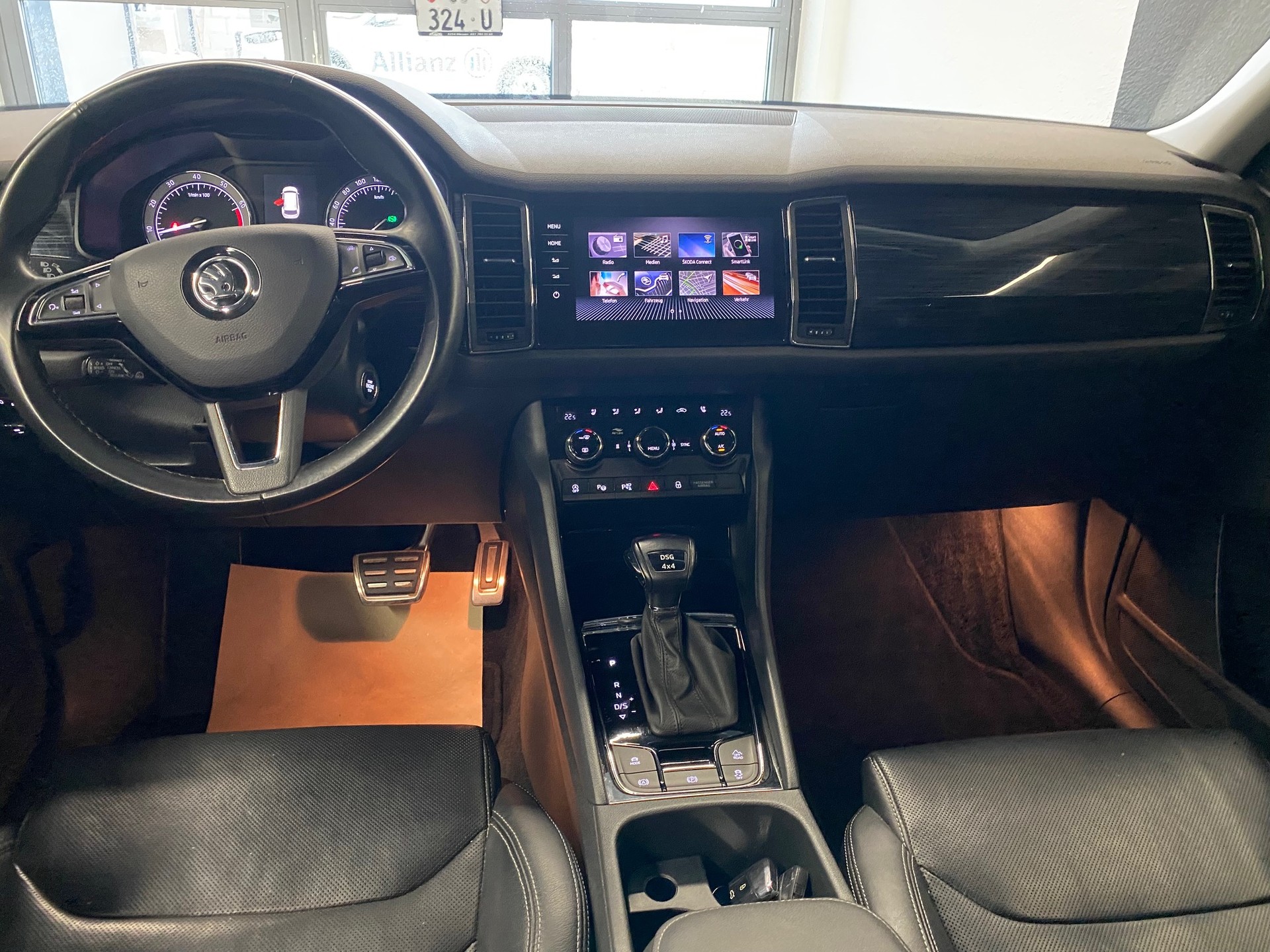 SKODA Kodiaq 2.0 TSI Style DSG 4x4 Gepflegtes CH-Fahrzeug mit Top Ausstattung inkl. STANDHEIZUNG, 8x Aluräder-image-5