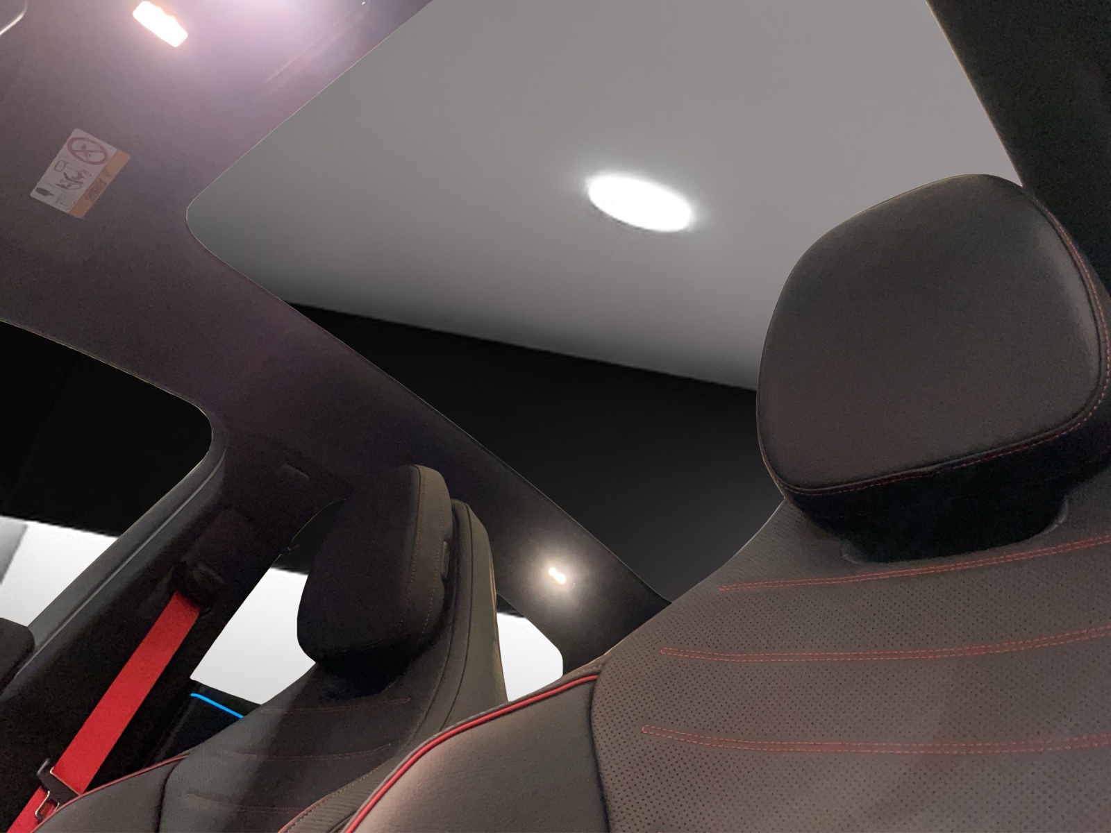 MERCEDES-BENZ C 400 4MATIC EQ Technology-image-9
