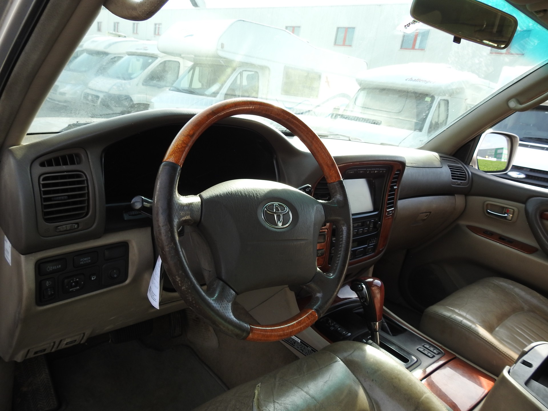TOYOTA Land Cruiser 500 4.2 TD-image-14
