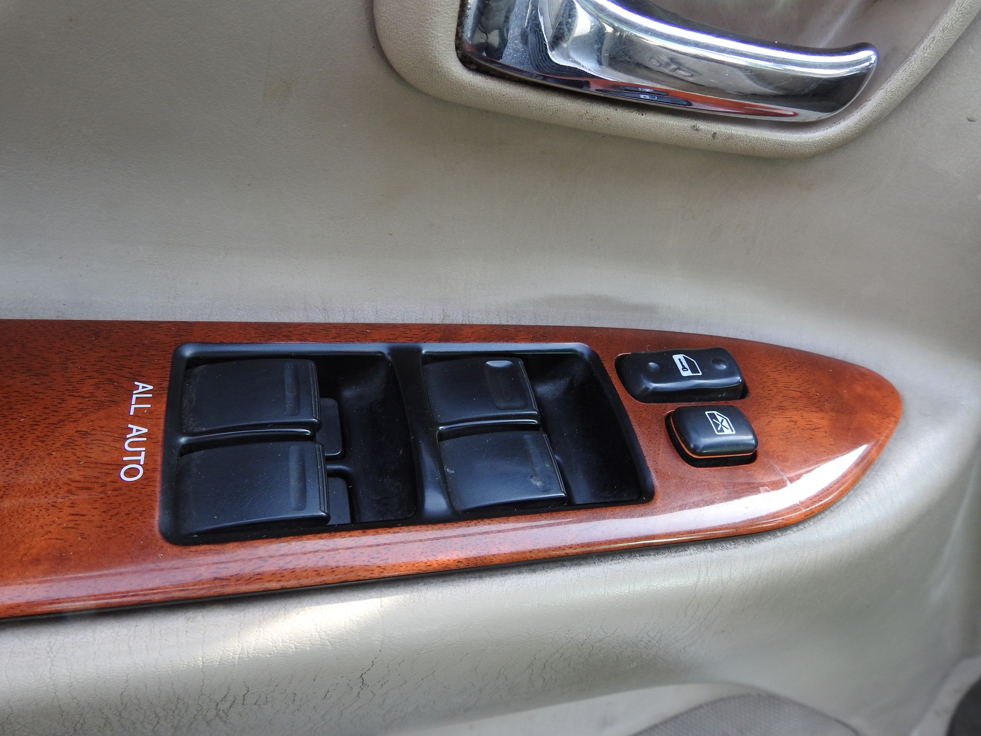 TOYOTA Land Cruiser 500 4.2 TD-image-22
