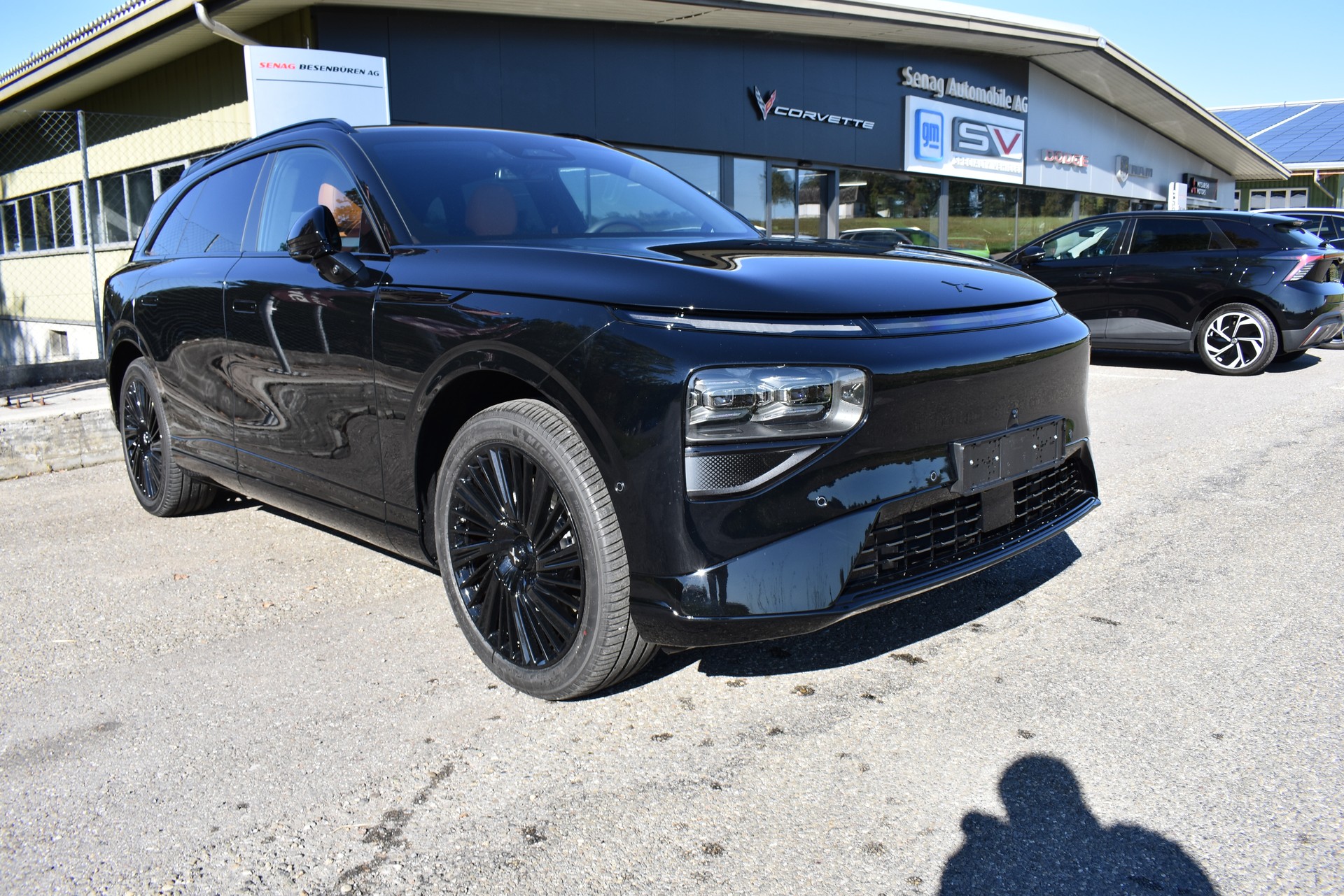 XPENG G9 93kWh Performance AWD mit Anhängerkupplung-image-3