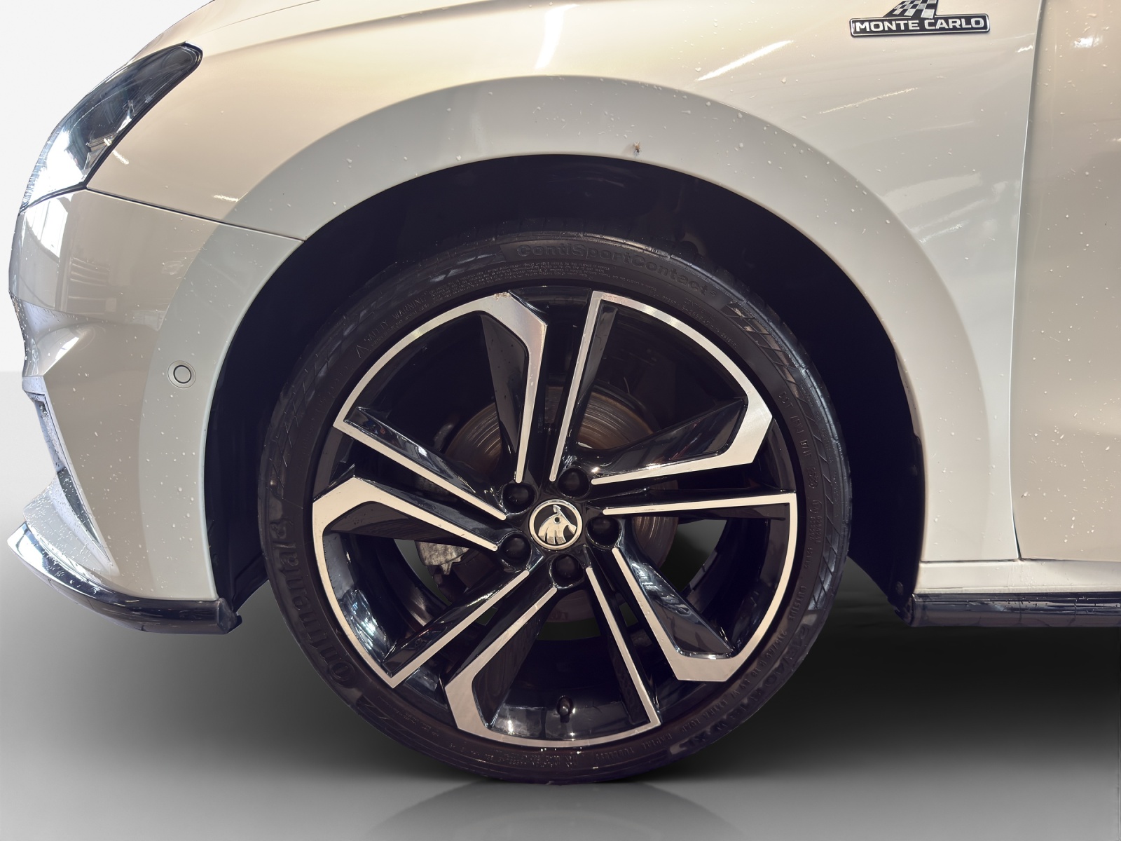 SKODA Fabia 1.5 TSI Monte Carlo DSG-image-15
