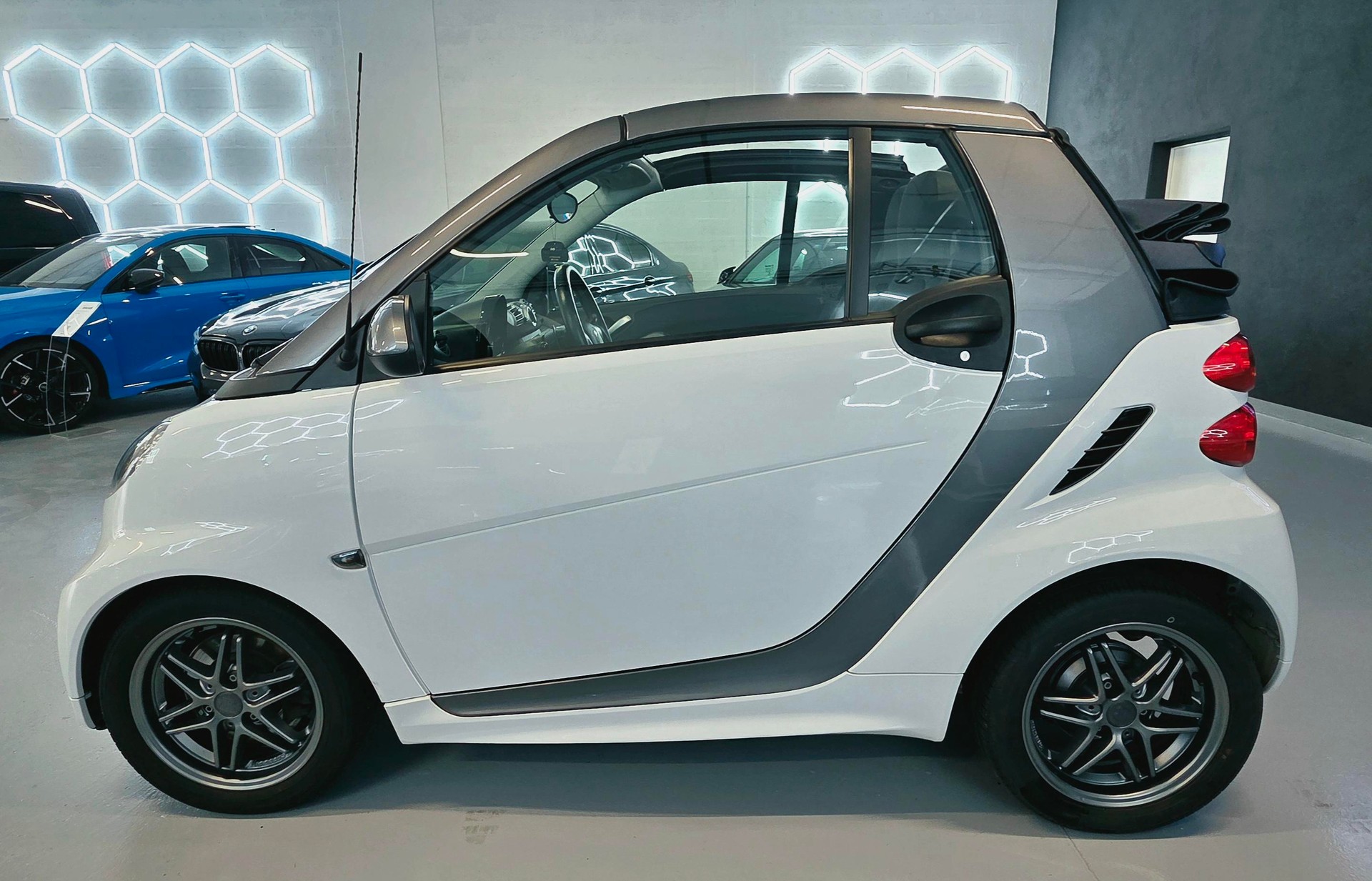 SMART fortwo pure mhd softouch-image-2