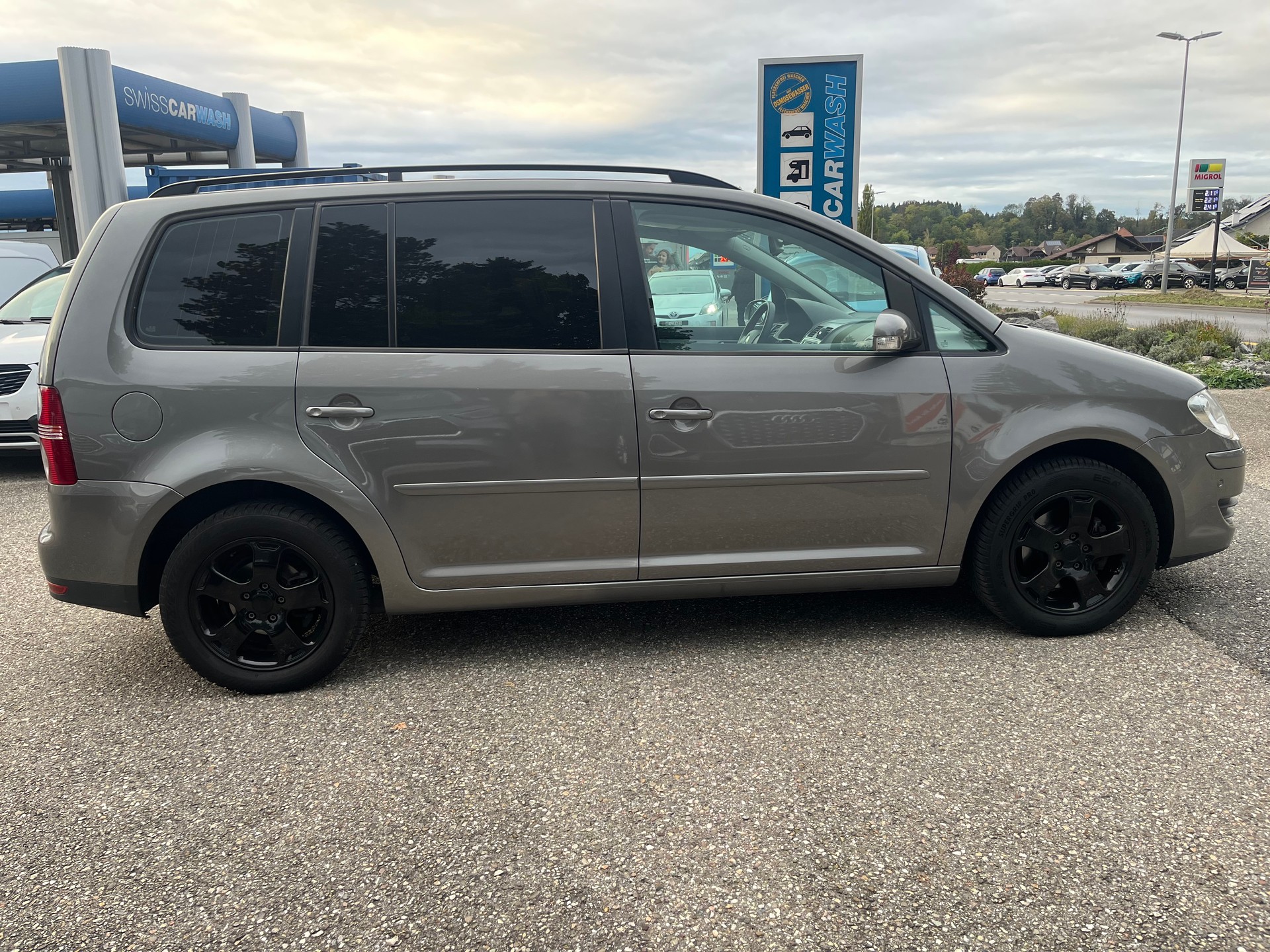 VW Touran 1.4 TSI Highline-image-6