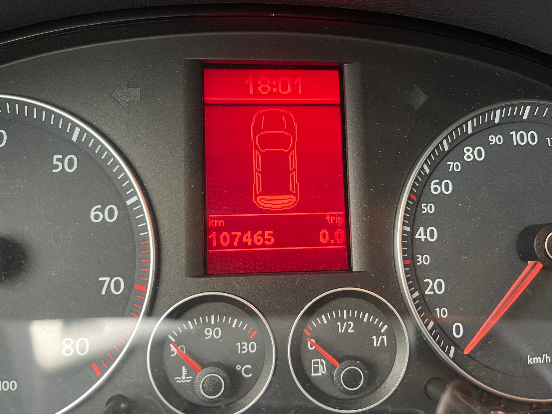 VW Touran 1.4 TSI Highline-image-12