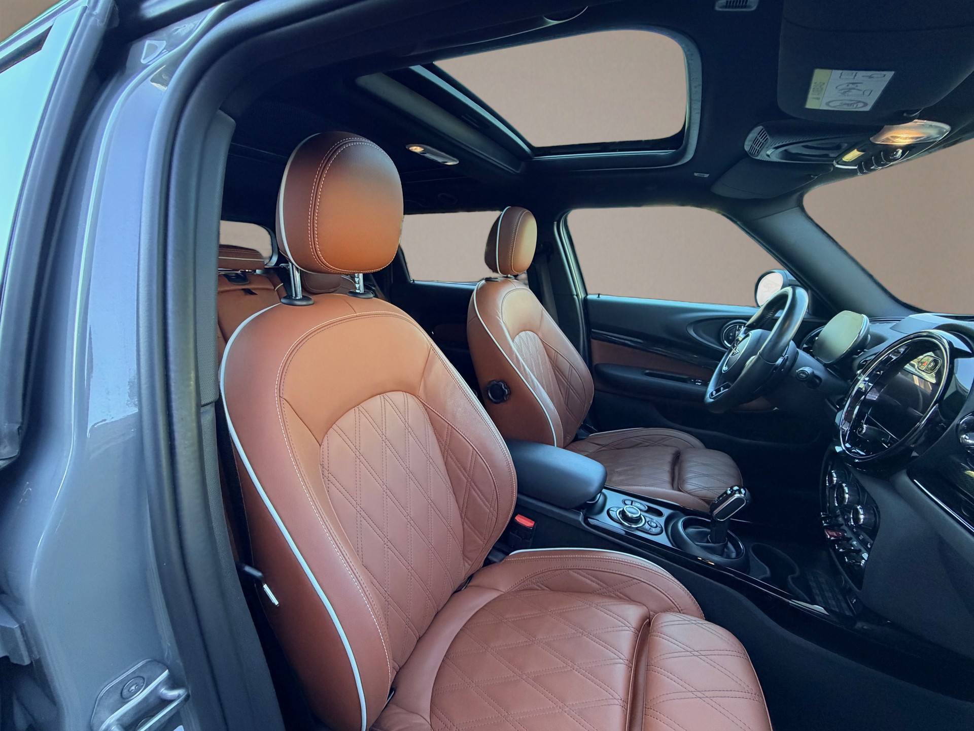 MINI Clubman Cooper John Cooper Works ALL4 Steptronic-image-10