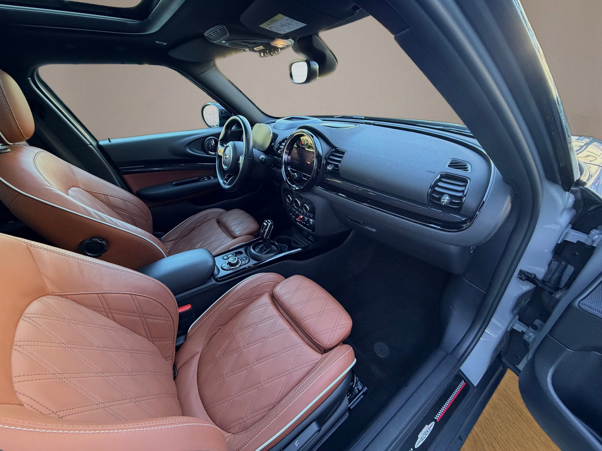 MINI Clubman Cooper John Cooper Works ALL4 Steptronic-image-9