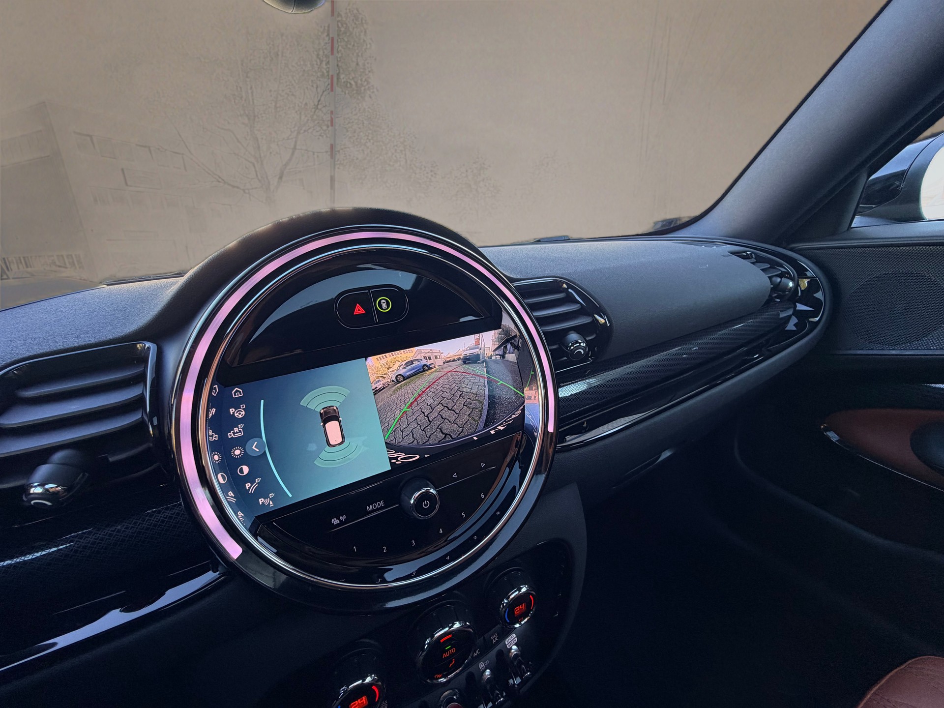 MINI Clubman Cooper John Cooper Works ALL4 Steptronic-image-15