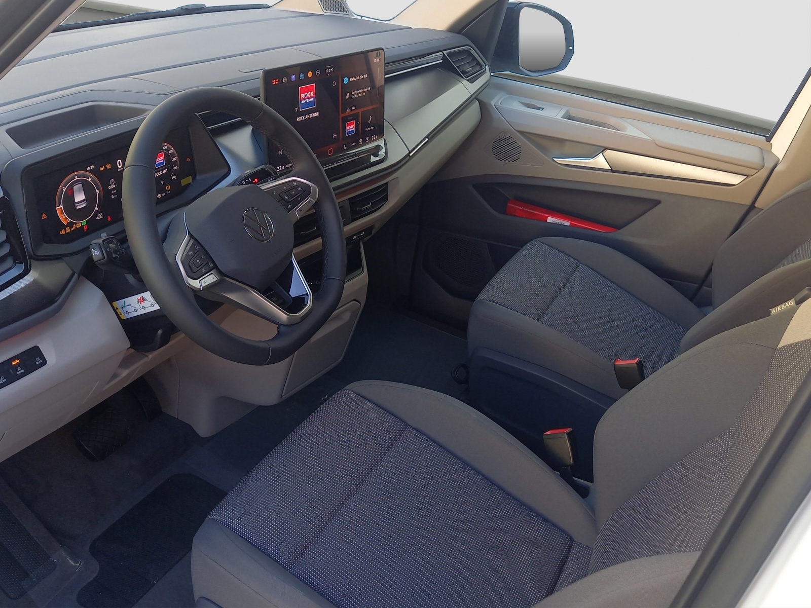 VW California 2.0 TDI Beach Tour Liberty-image-7