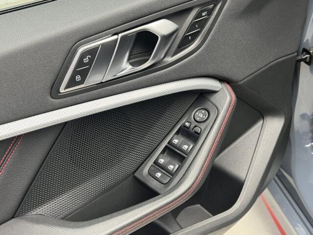 BMW 1er Reihe F40 128ti-image-12
