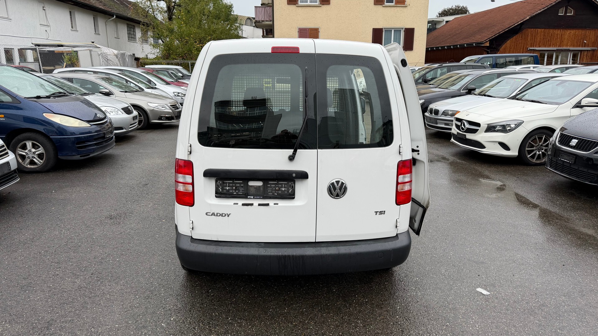 VW Caddy 1.2 TSI-image-4