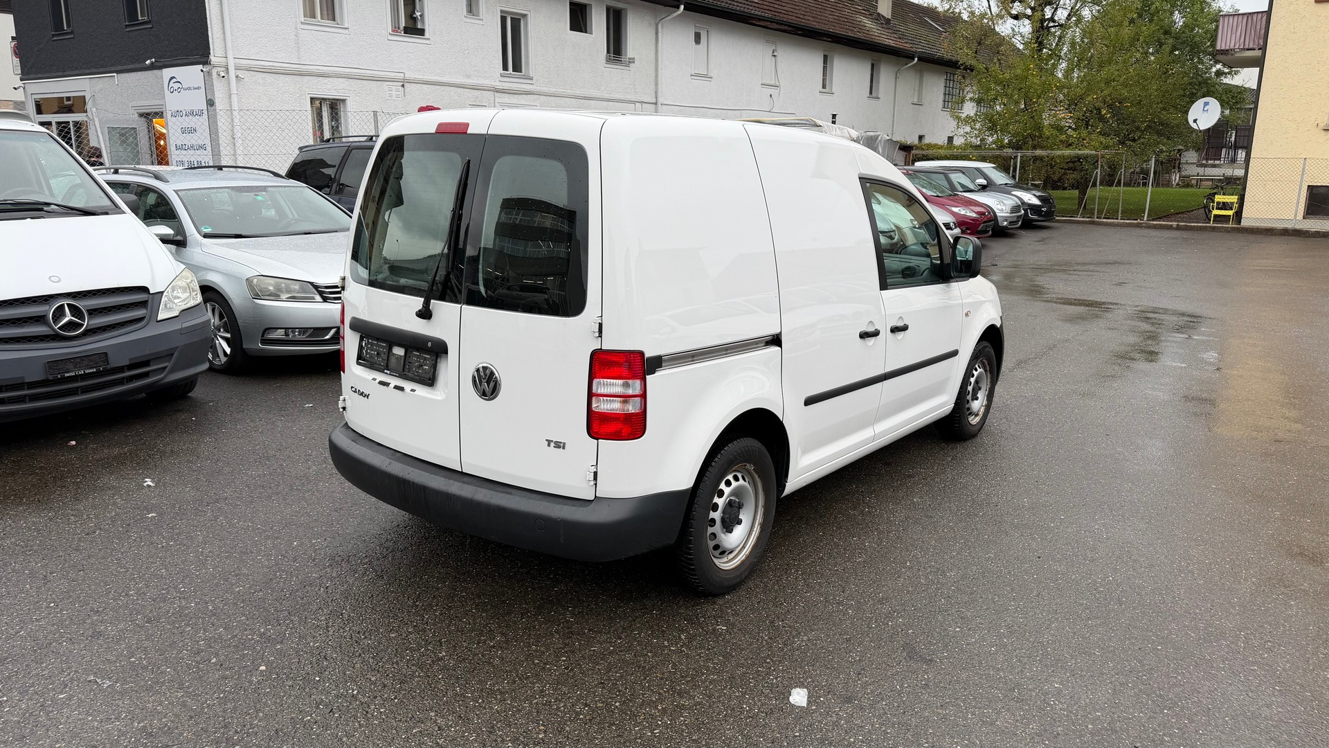 VW Caddy 1.2 TSI-image-2