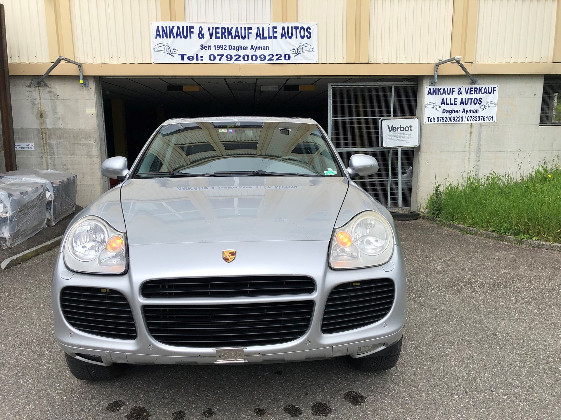 PORSCHE Cayenne S-image-2