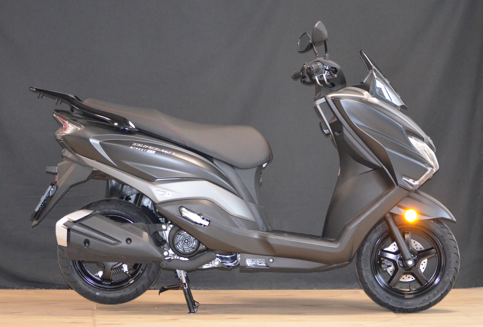 SUZUKI BURGMAN 125 euro5+-showroom-element-3