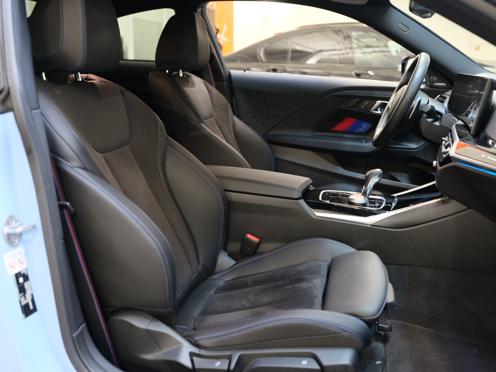 BMW M2 Steptronic-image-11