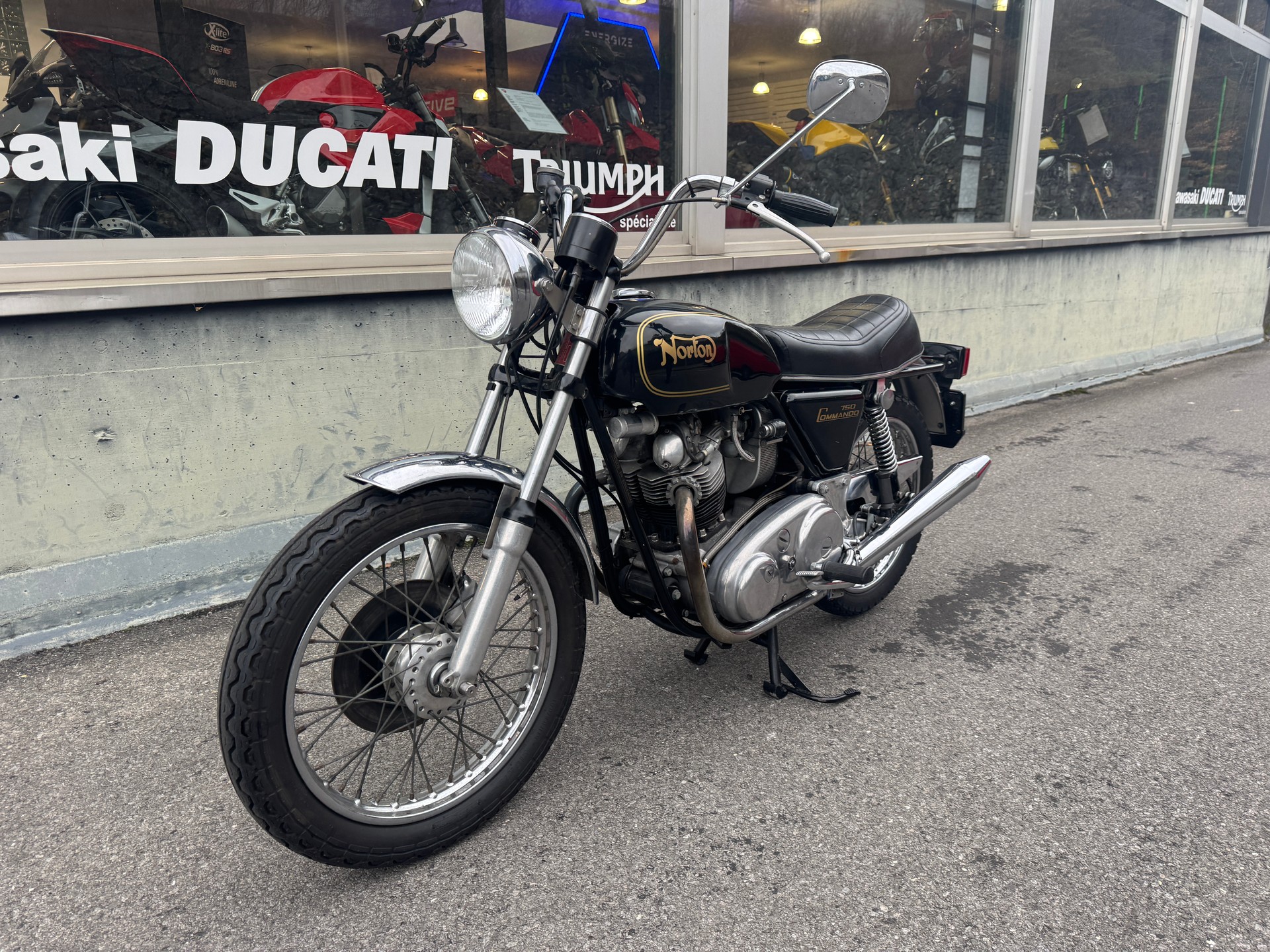 NORTON commando-image-8