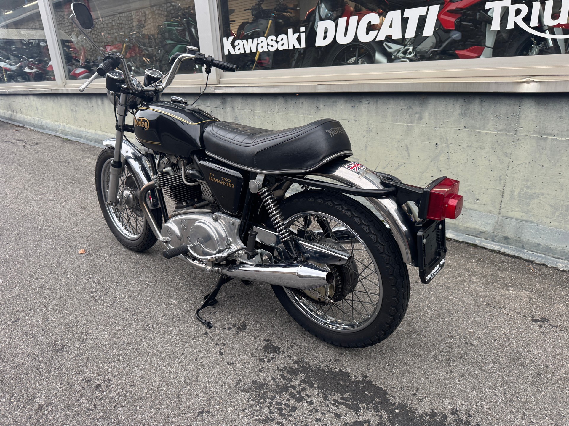 NORTON commando-image-10